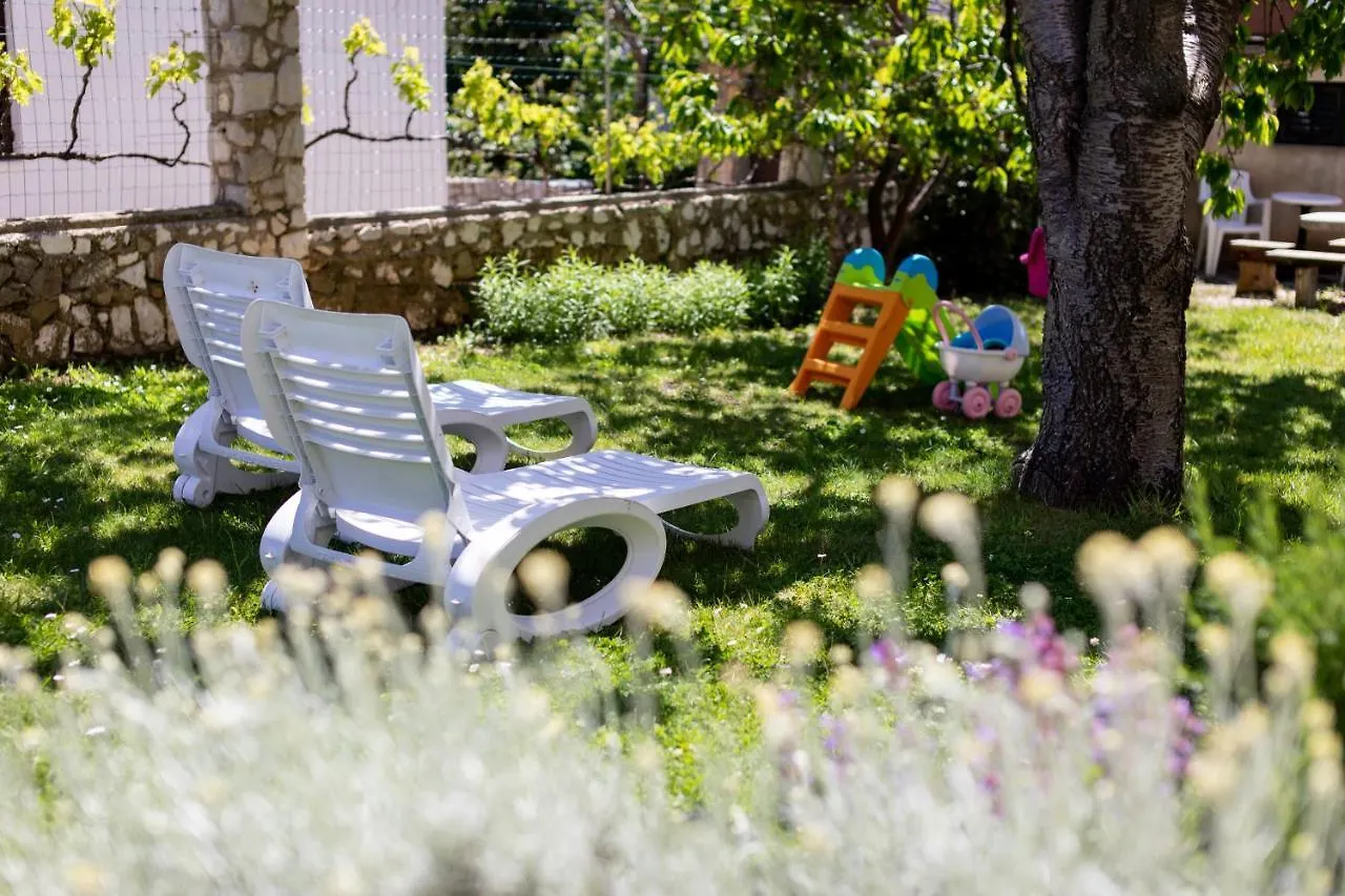 Apartments Hana Baska  Croatia